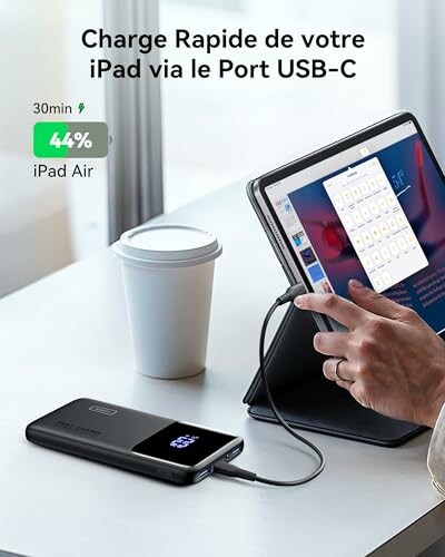 iPad en charge rapide via USB-C avec chargeur portable