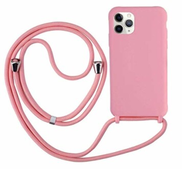 Coque de téléphone rose avec cordon.